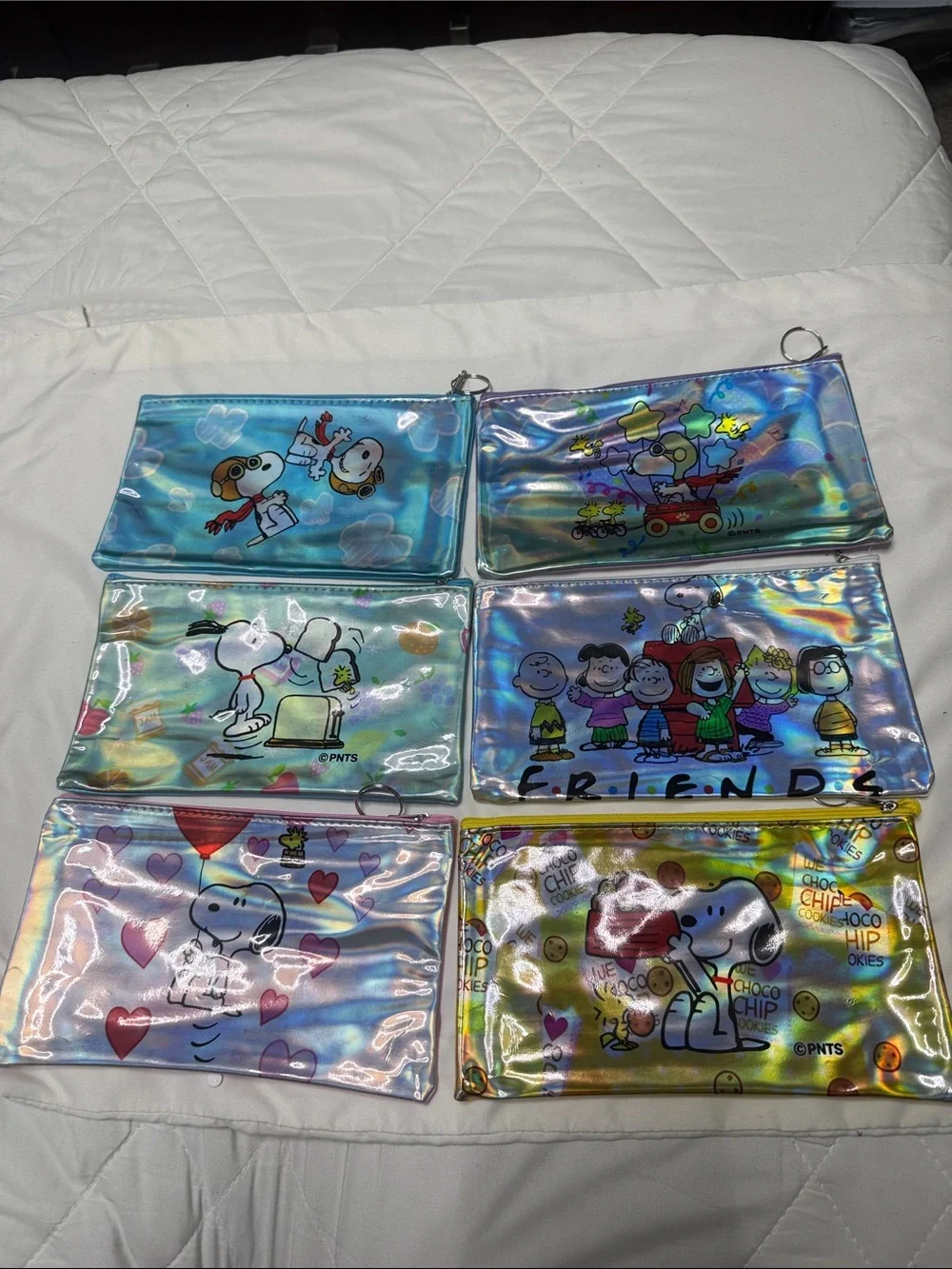 Sets of 12 Holographic Colors Pouches